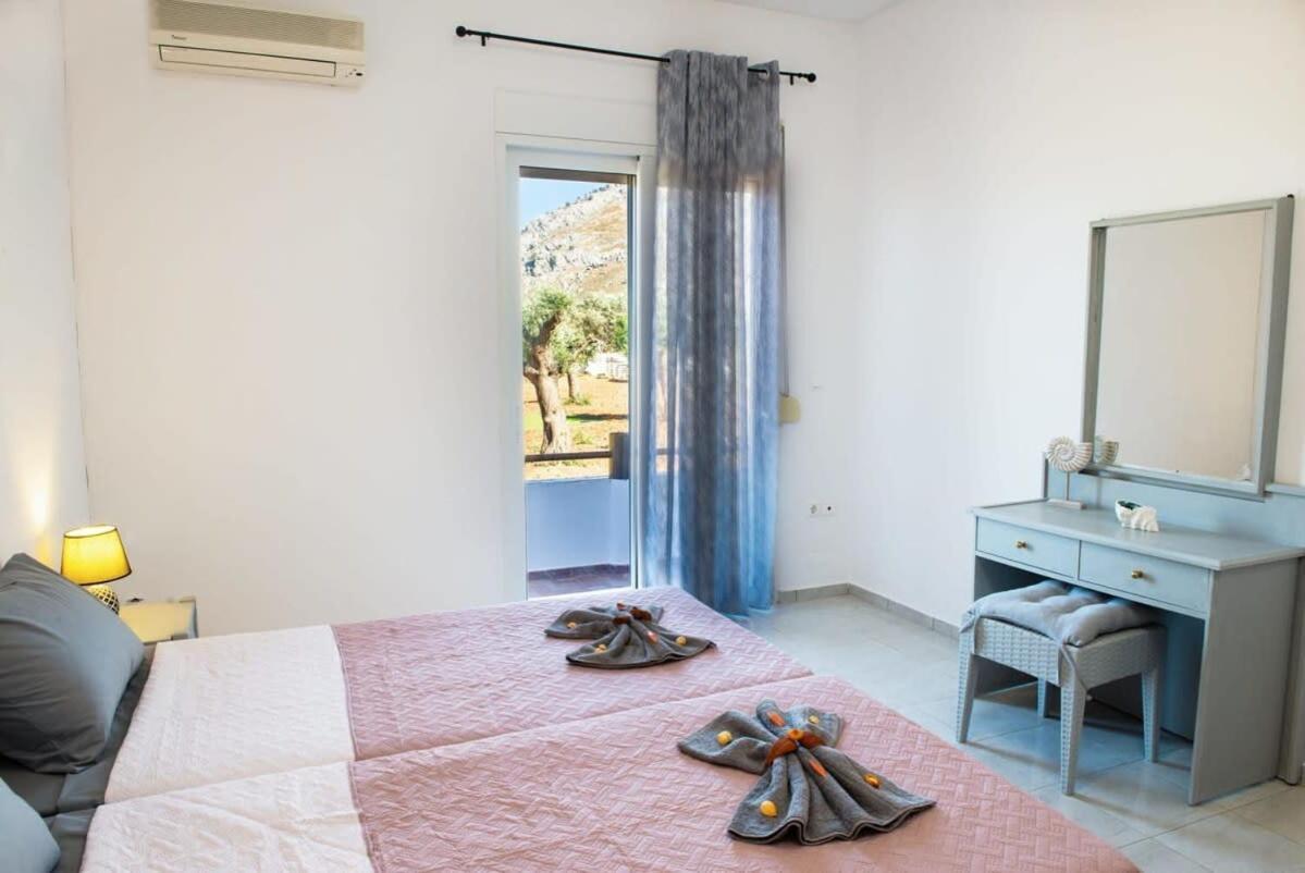 Апартаменты Atlantic Cave Haven-Seaside, Fully Equipped Колимбия Экстерьер фото