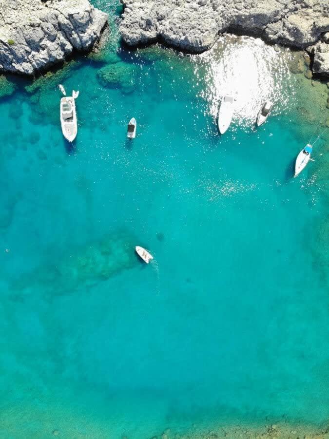 Апартаменты Atlantic Cave Haven-Seaside, Fully Equipped Колимбия Экстерьер фото