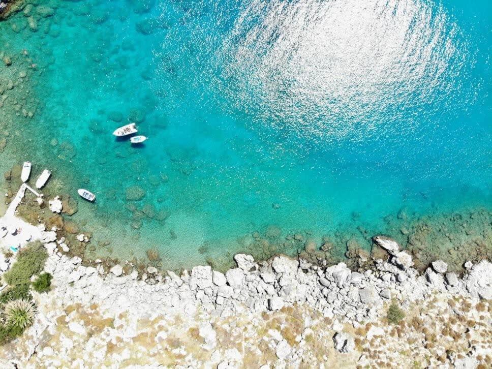 Апартаменты Atlantic Cave Haven-Seaside, Fully Equipped Колимбия Экстерьер фото