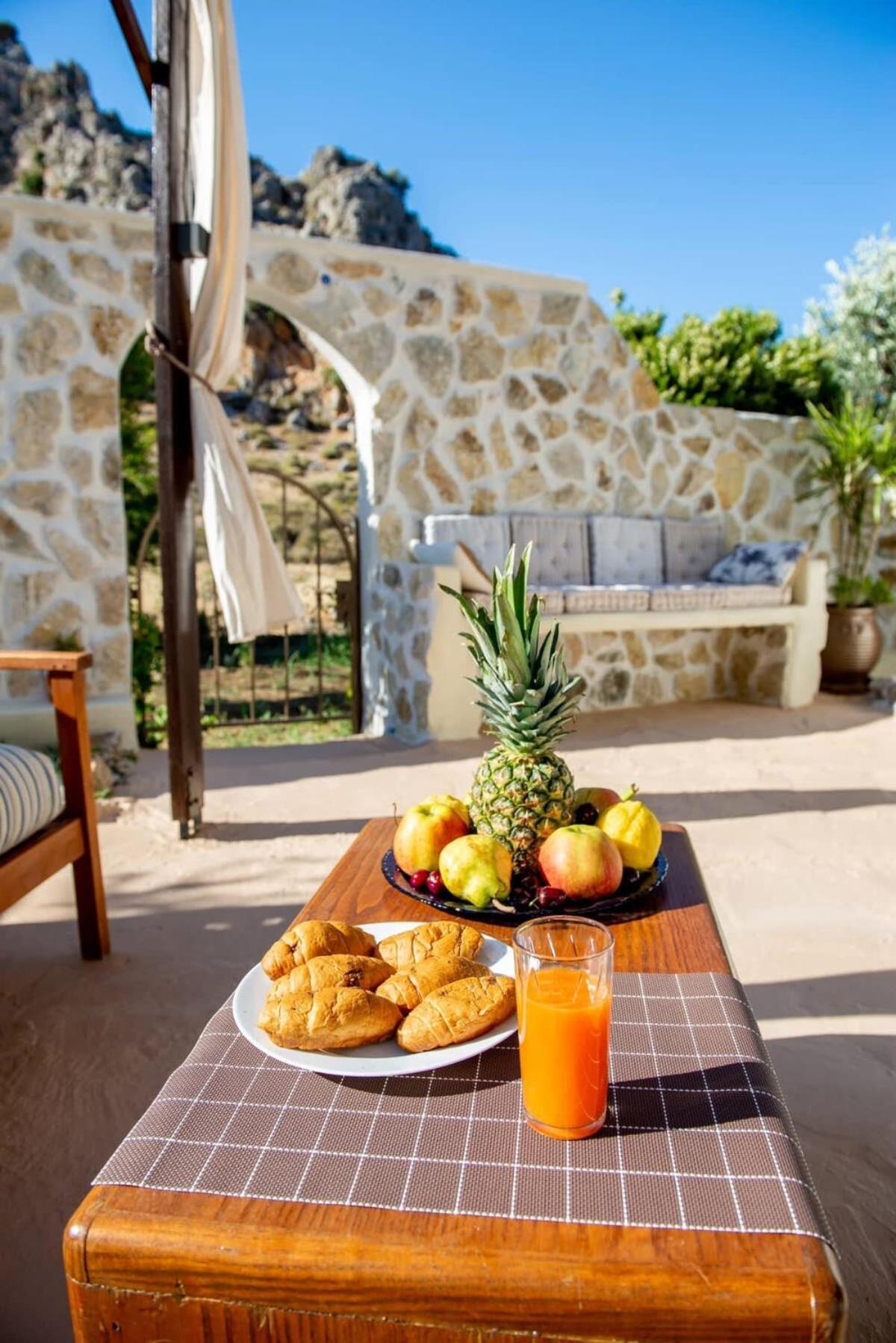 Апартаменты Atlantic Cave Haven-Seaside, Fully Equipped Колимбия Экстерьер фото